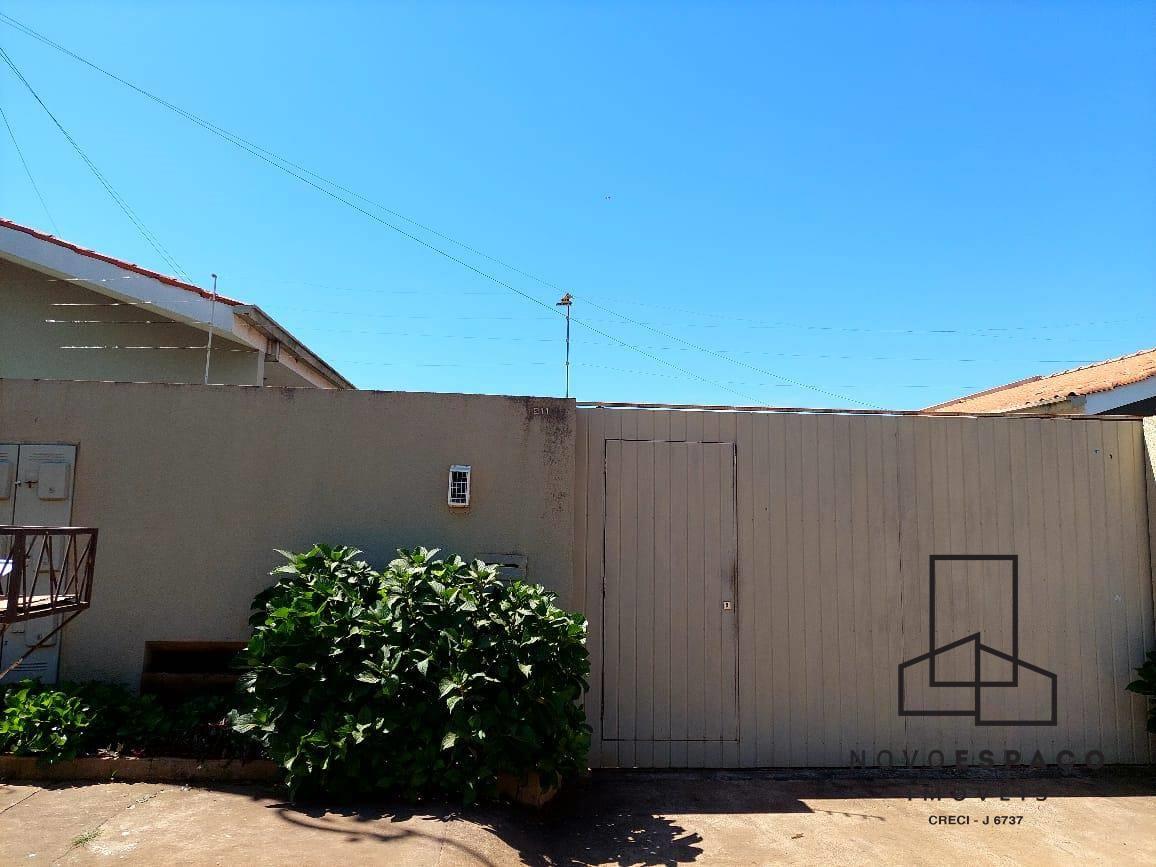 Casa Residencial para vendalocacaovenda e locacao no Uvaranas em Ponta Grossa com 80m² por R$ 240.000,00715,00