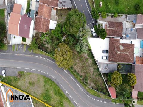 Terreno para venda no Centro em Piraquara com 668m² por R$ 400.000,00