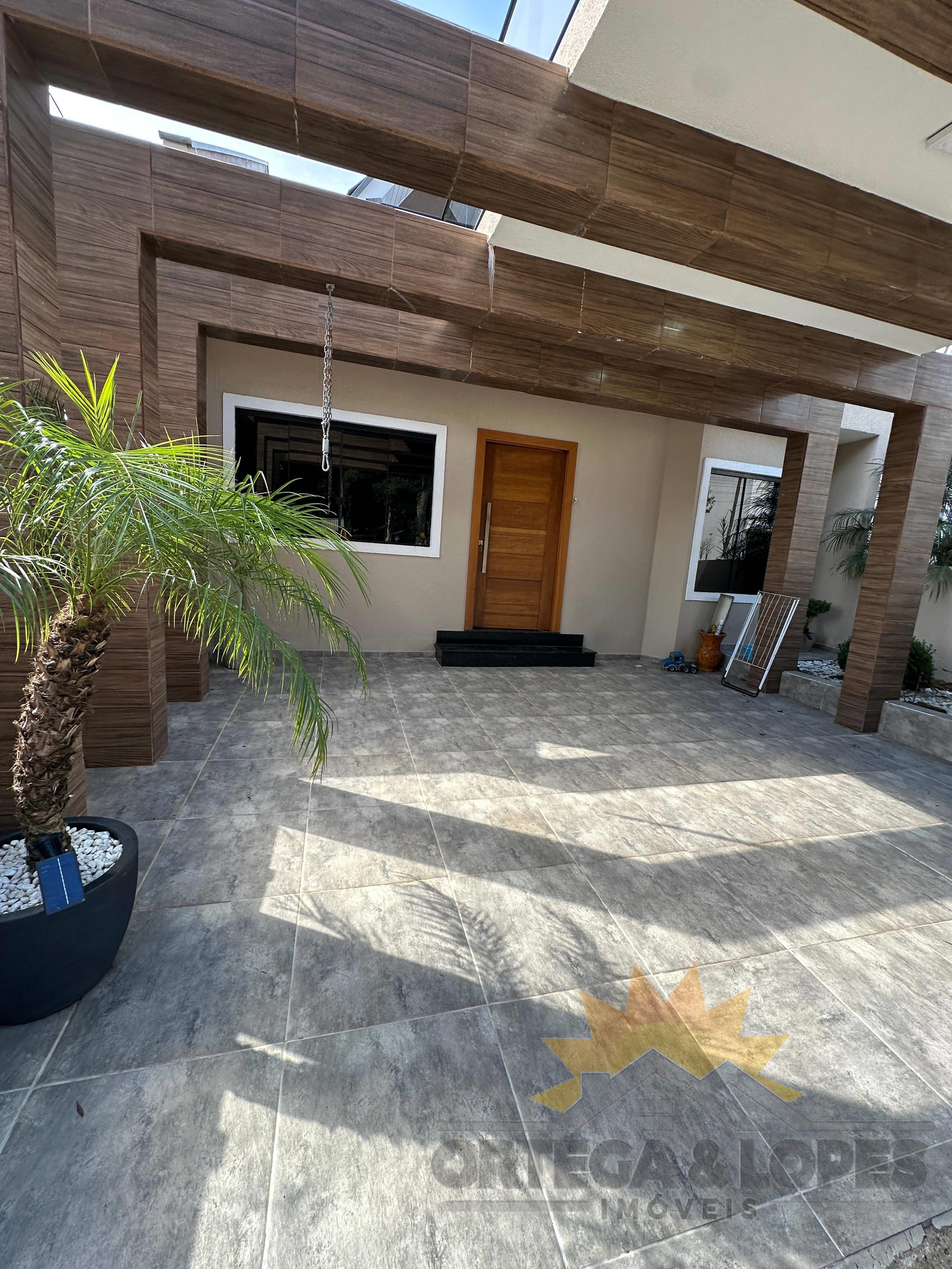 Sobrado para venda no Santa Terezinha em Fazenda Rio Grande com 163m² por R$ 850000