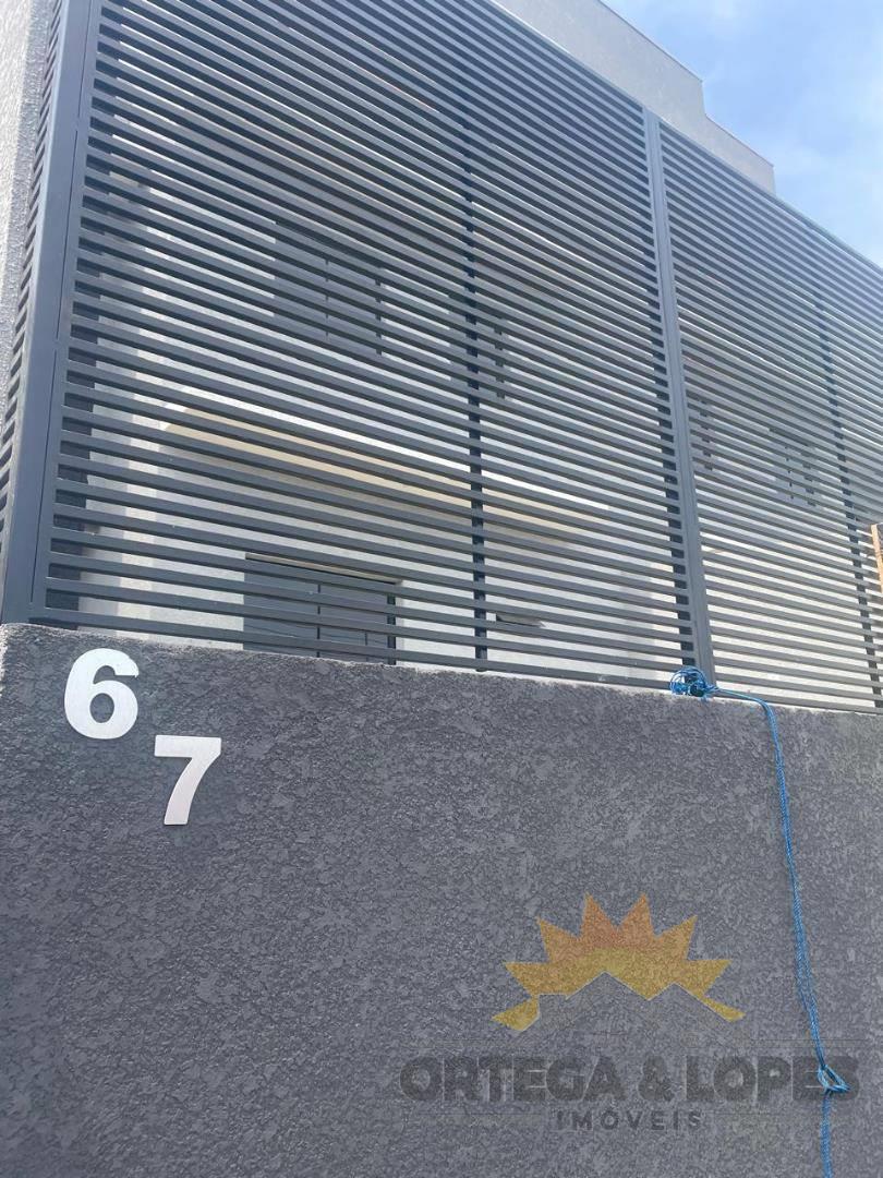 Sobrado para venda no Guabirotuba em Curitiba com 113m² por R$ 635000