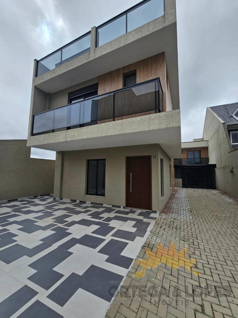 Sobrado para venda no Xaxim em Curitiba com 142m² por R$ 890000