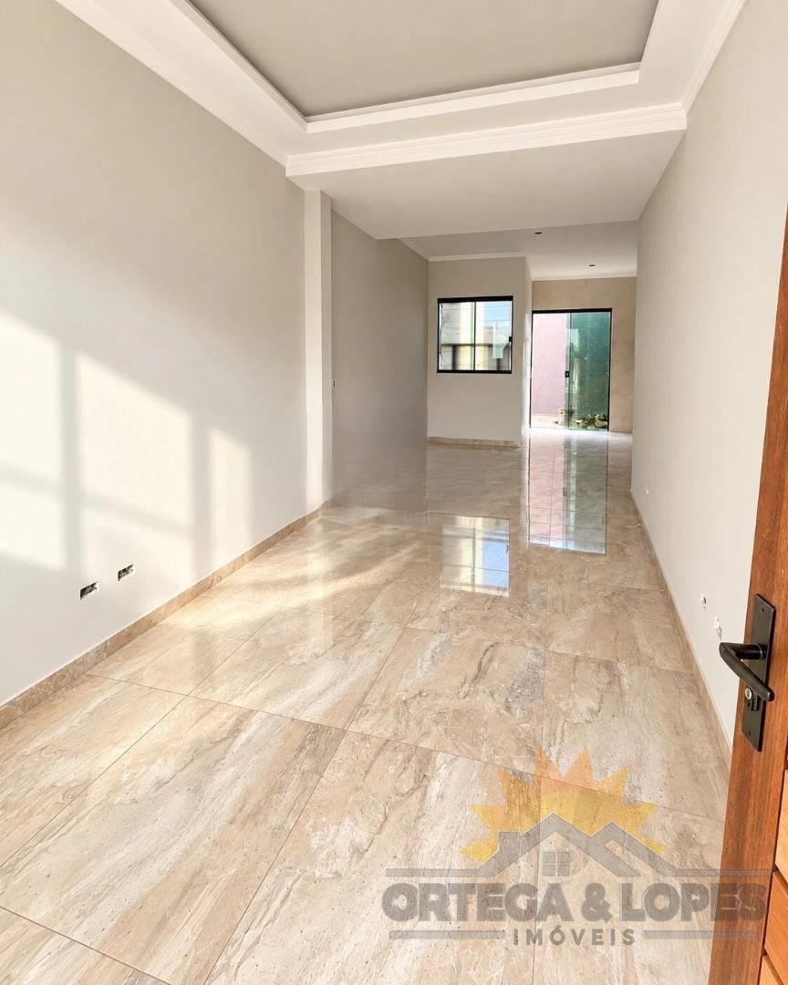 Sobrado para venda no Tatuquara em Curitiba com 82m² por R$ 420.000,00