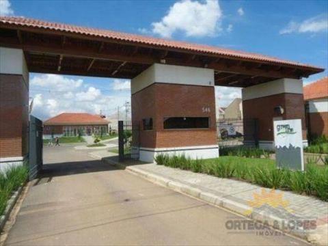 Sobrado para venda no Pinheirinho em Curitiba com 206m² por R$ 950000