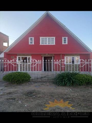 Casa Residencial para venda no Veneza em Fazenda Rio Grande com 125m² por R$ 250.000,00