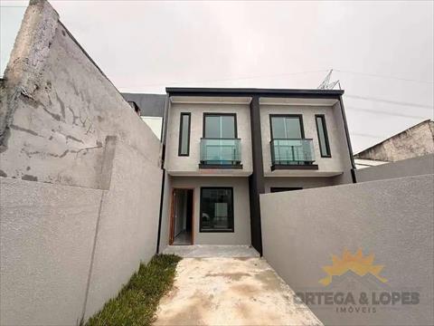 Sobrado para venda no bairro Cidade Industrial em Curitiba/   com 70m² por R$ 380.000,00
