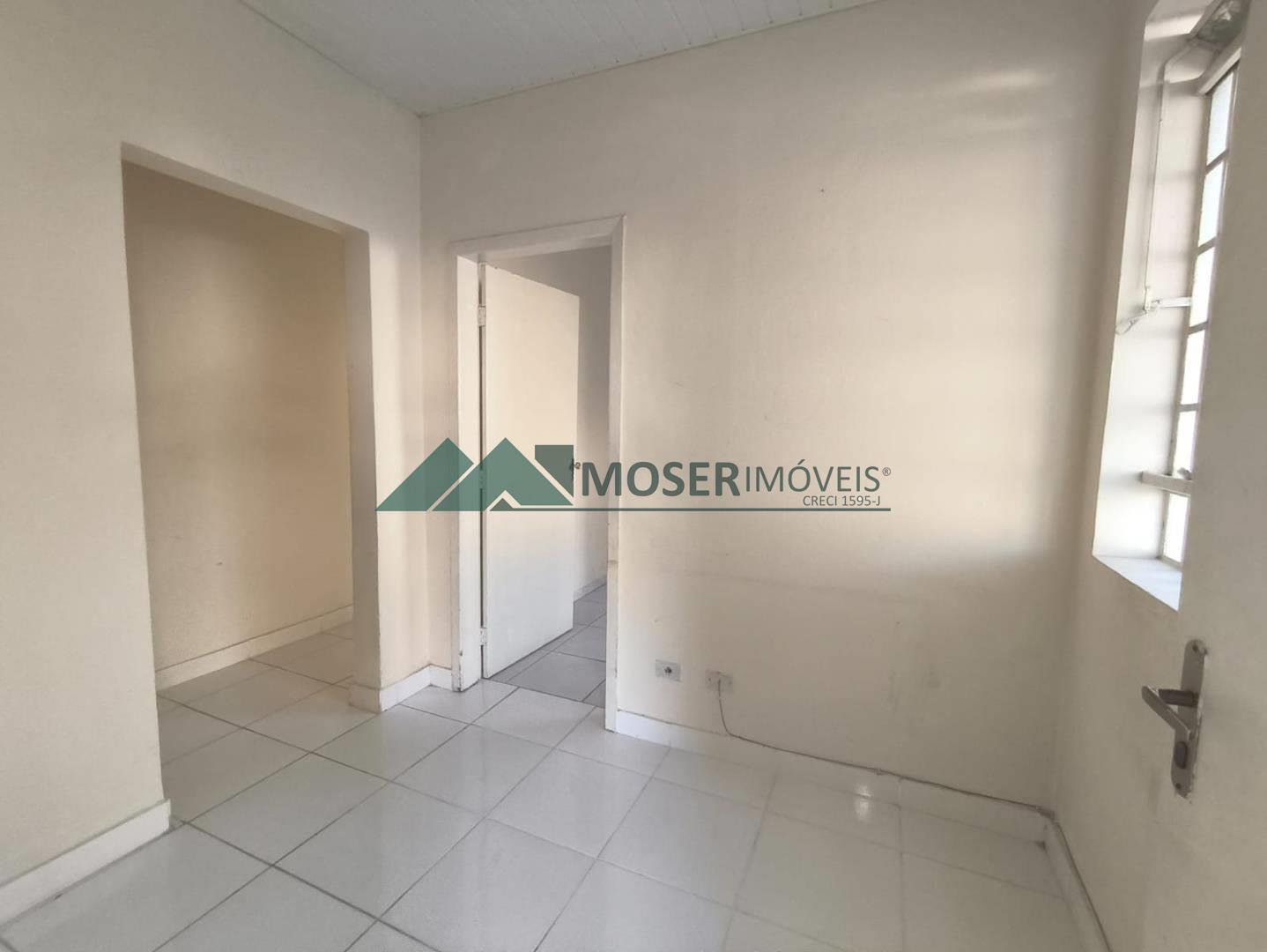 Apartamento para locacao no Centro em Curitiba com 60m² por R$ 1.600,00