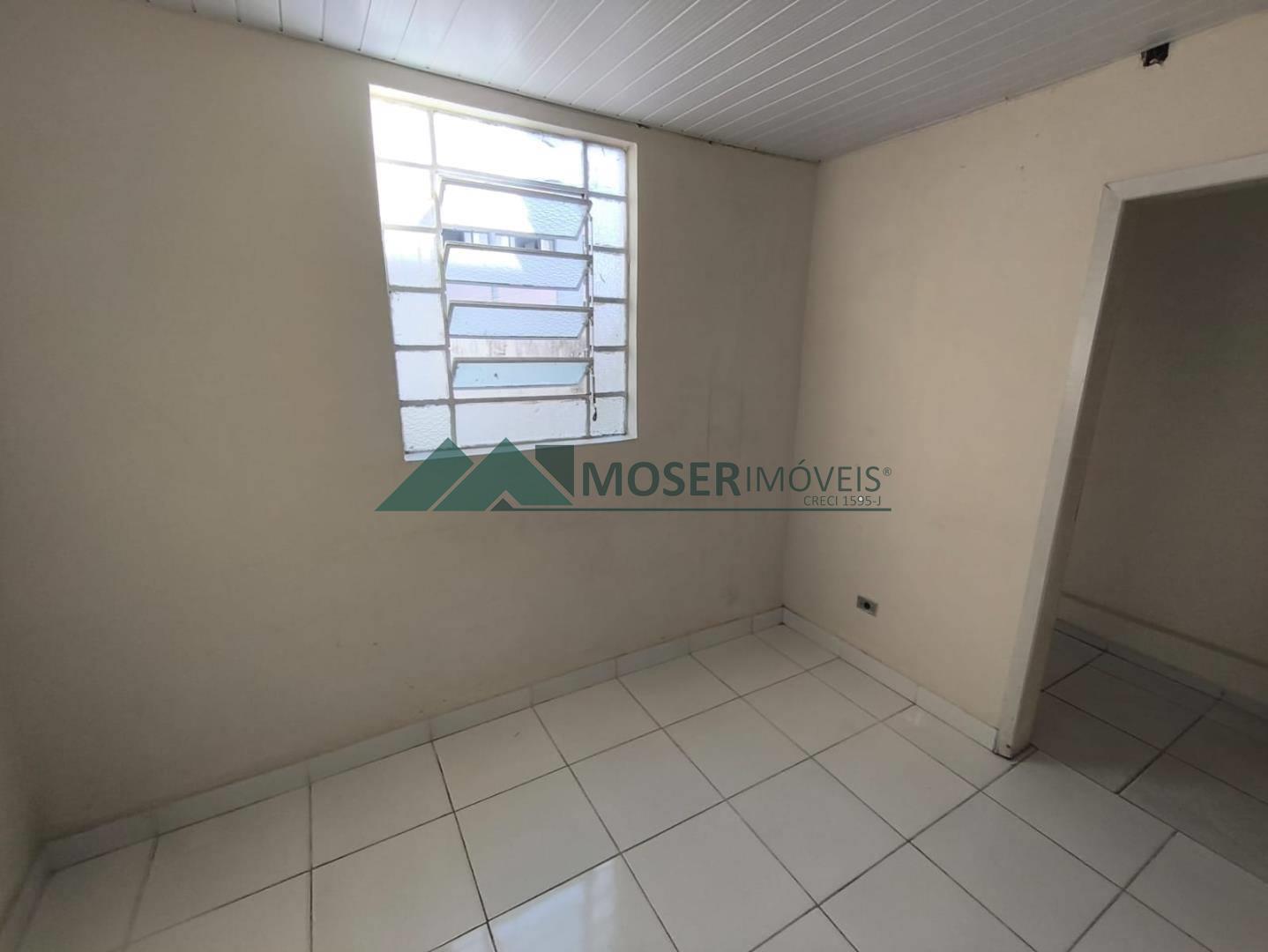 Apartamento para locacao no Centro em Curitiba com 60m² por R$ 1.600,00