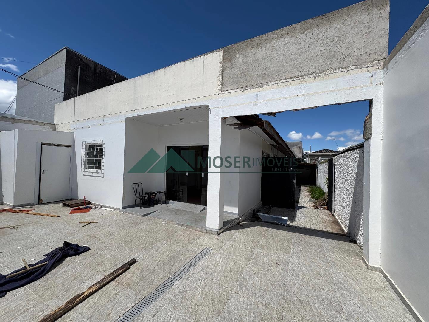 Casa Comercial para locacao no Hauer em Curitiba com 540m² por R$ 6.600,00