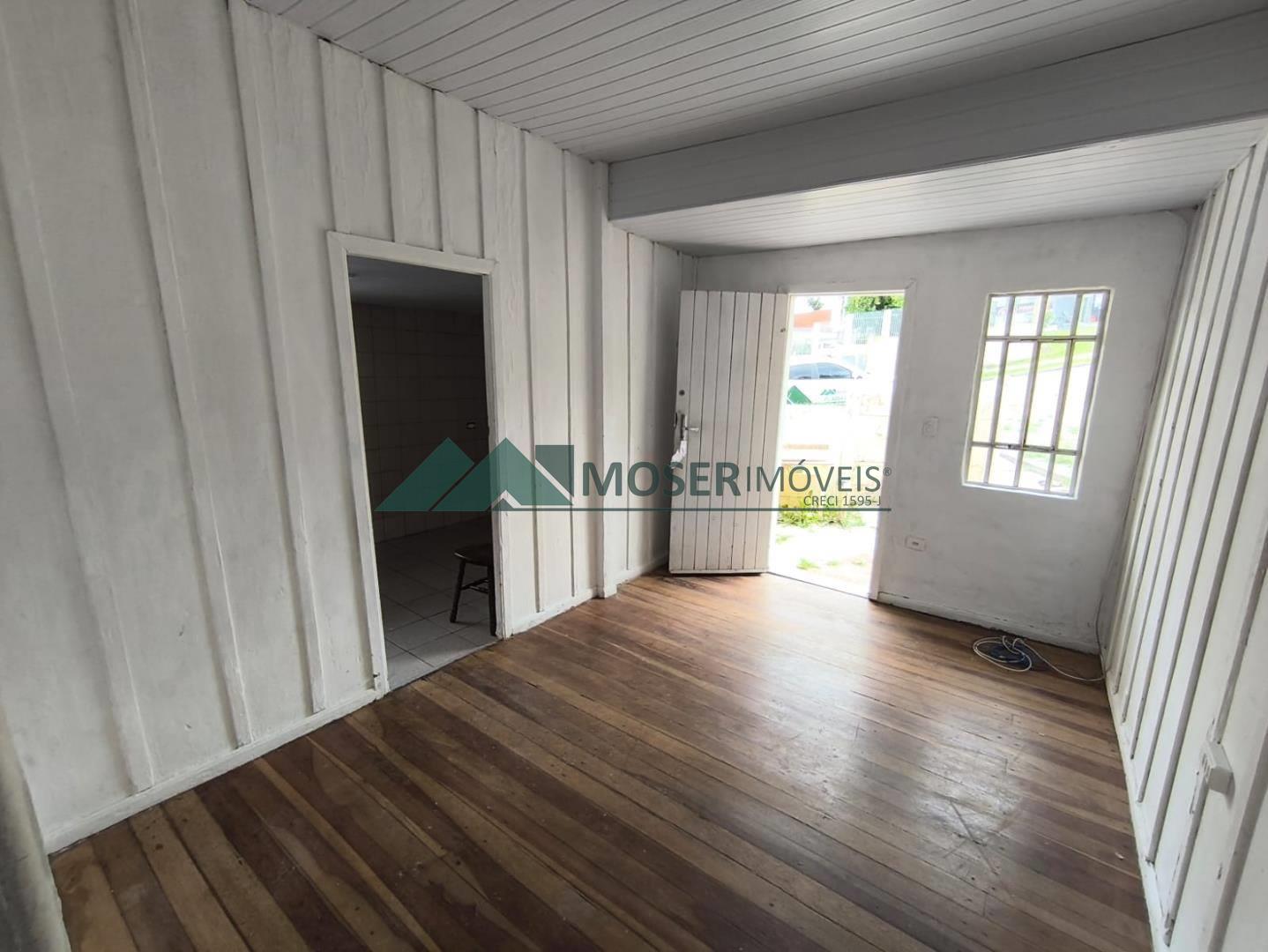 Casa Residêncial para locacao no Merces em Curitiba com 73m² por R$ 2.150,00