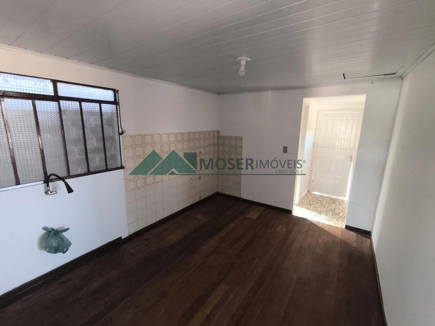 Casa para alugar em Sao Braz, Curitiba — Portal Chave Fácil