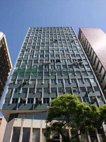 Conjunto Comercial para locacao no Centro em Curitiba com 24m² por R$ 450,00