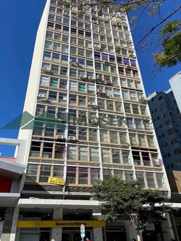 Kitinet para locacao no Centro em Curitiba com 36m² por