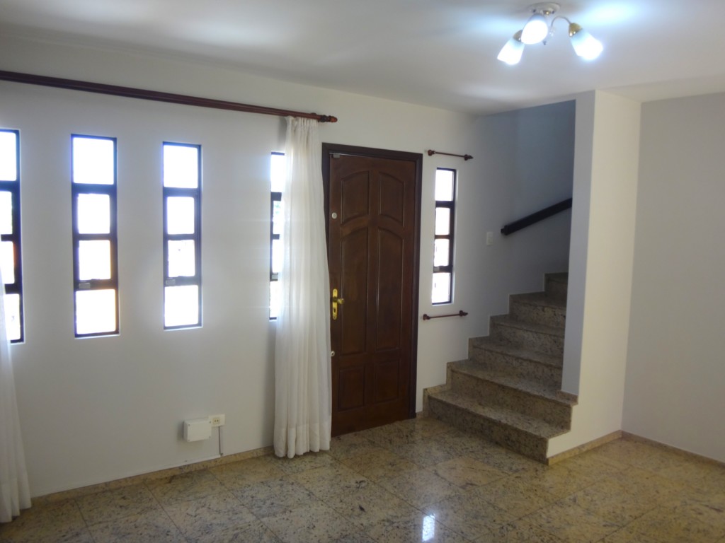 Sobrado para locacao no Tingui em Curitiba com 120m² por R$ 4.180,00