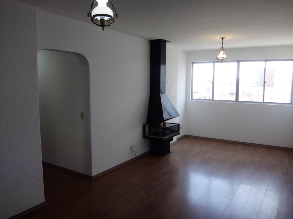 Apartamento para locacao no Ahu em Curitiba com 128m² por R$ 3.080,00