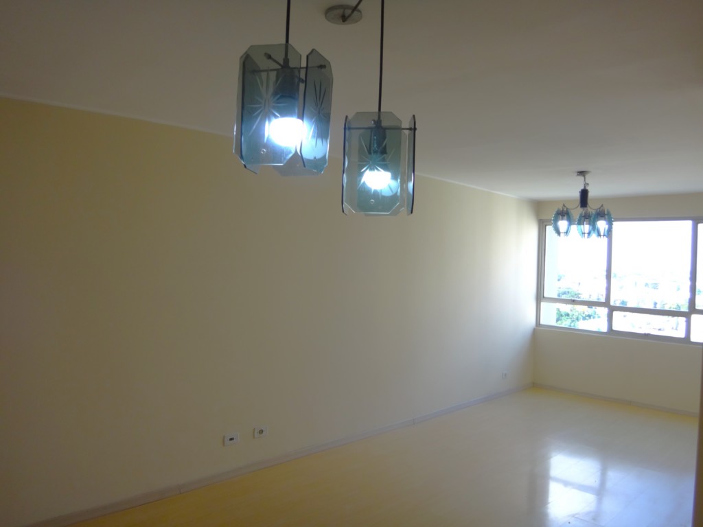 Apartamento para locacao no Bigorrilho em Curitiba com 124m² por R$ 3.740,00