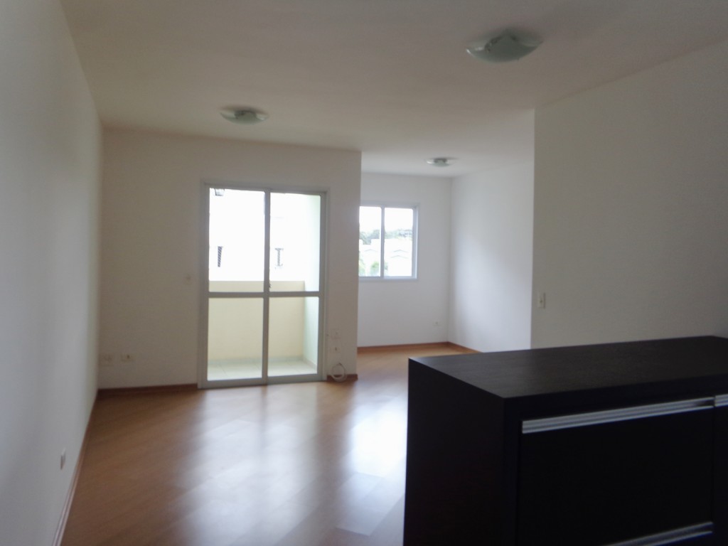 Apartamento para locacao no Campo Comprido em Curitiba com 78m² por R$ 2.970,00