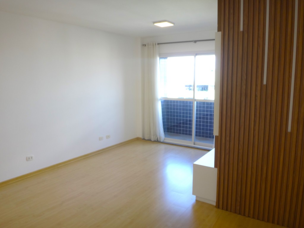 Apartamento para locacao no Batel em Curitiba com 118m² por R$ 4.180,00