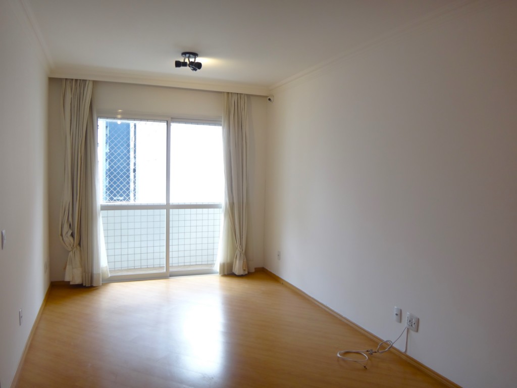 Apartamento para locacao no Bigorrilho em Curitiba com 157m² por R$ 4.620,00