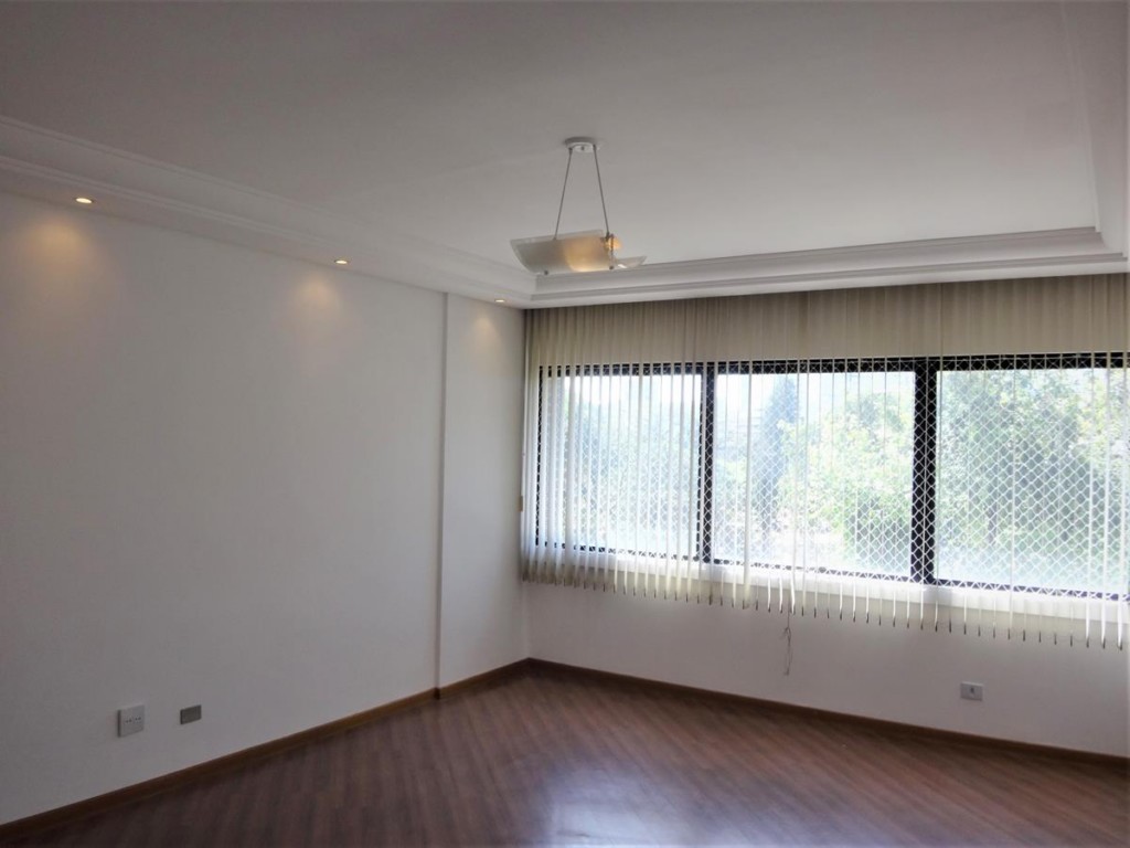 Apartamento para venda no Centro em Curitiba com 82m² por R$ 645.000,00