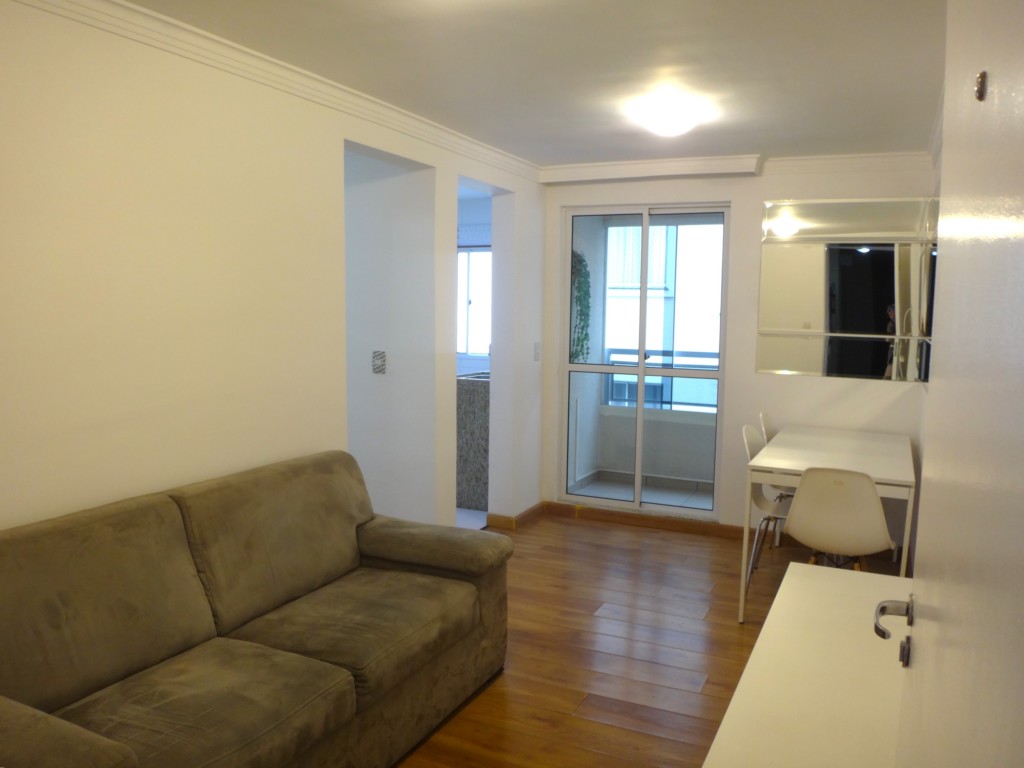 Apartamento para locacao no Cristo Rei em Curitiba com 76m² por R$ 3.300,00