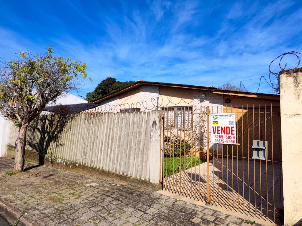 Casa Residencial para venda no Cajuru em Curitiba com 155m² por R$ 650.000,00