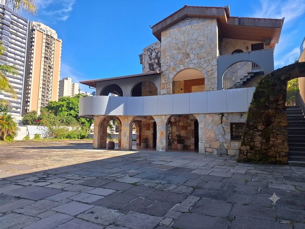 Casa Comercial para venda no Bigorrilho em Curitiba com 818m² por R$ 5.100.000,00