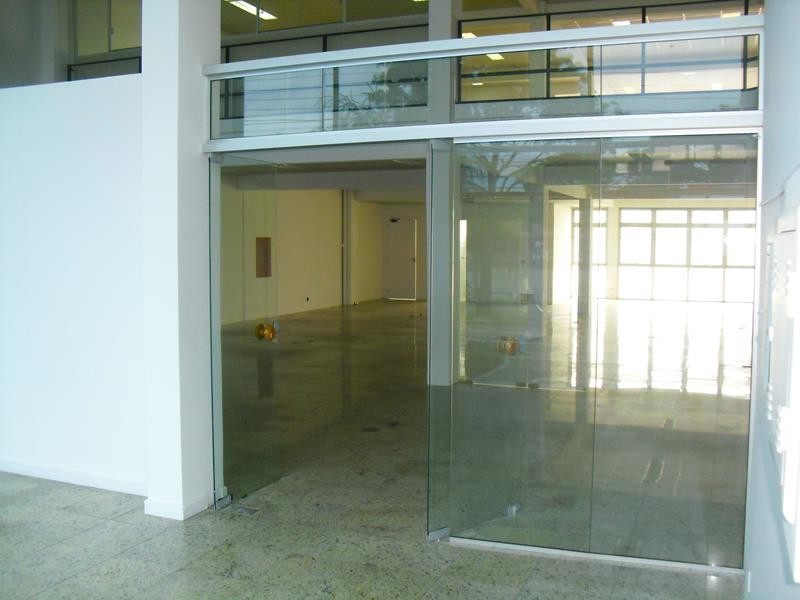 Prédio Comercial para venda no Hauer em Curitiba com 941m² por R$ 4.250.000,00