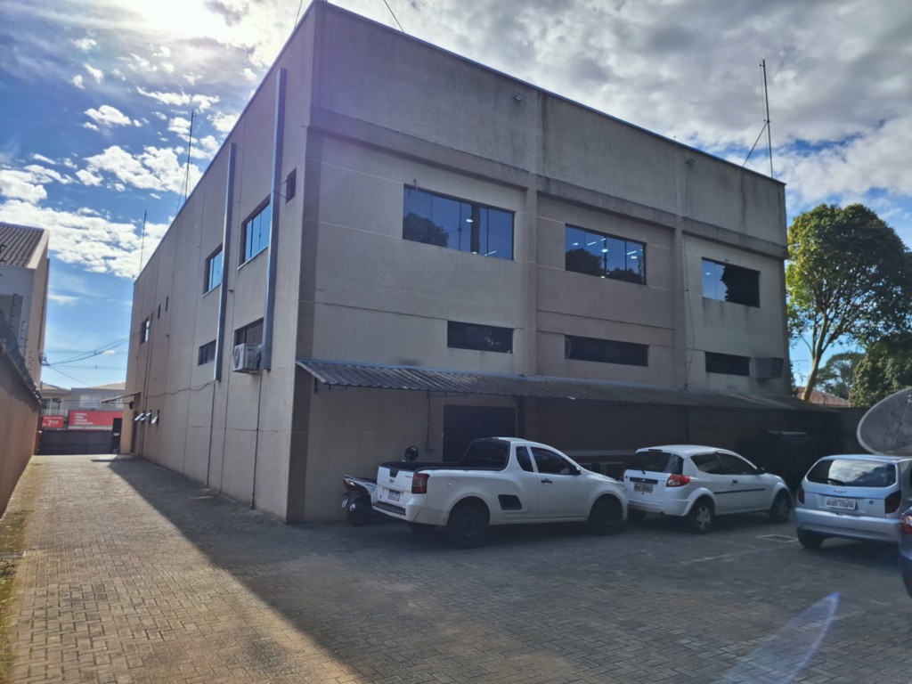 Prédio Comercial para venda no Santa Felicidade em Curitiba com 960m² por R$ 7.000.000,00