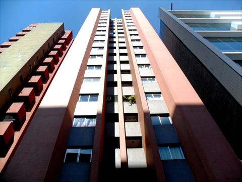 Apartamento para locacao no Centro em Curitiba com 0m² por R$ 1.200,00