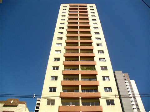 Apartamento para locacao no Centro em Curitiba com 0m² por R$ 1.700,00