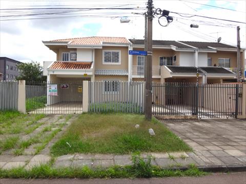 Sobrado para locacao no Cajuru em Curitiba com 0m² por R$ 3.300,00