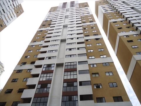 Apartamento para locacao no Agua Verde em Curitiba com 146m² por R$ 3.960,00