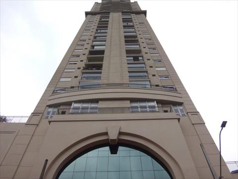 Apartamento para locacao no Centro em Curitiba com 0m² por R$ 1.700,00