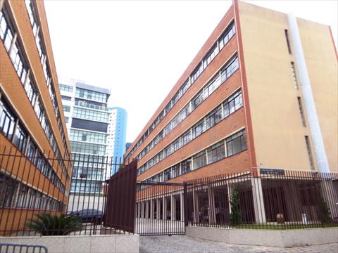 Apartamento para locacao no Cristo Rei em Curitiba com 86m² por R$ 2.530,00