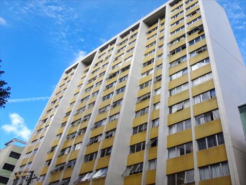 Apartamento para locacao no Centro em Curitiba com 0m² por R$ 1.800,00