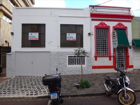 Casa Comercial para locacao no Centro Civico em Curitiba com 185m² por R$ 7.700,00