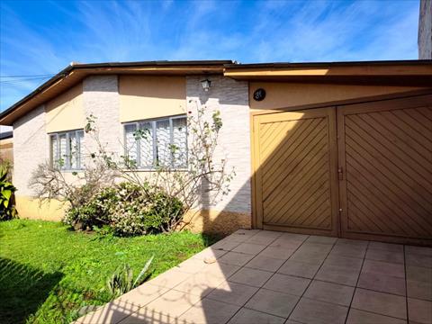 Casa Residencial para venda no Cajuru em Curitiba com 155m² por R$ 650.000,00