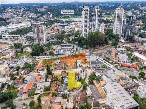 Terreno para venda no Campina do Siqueira em Curitiba com 667m² por R$ 2.100.000,00