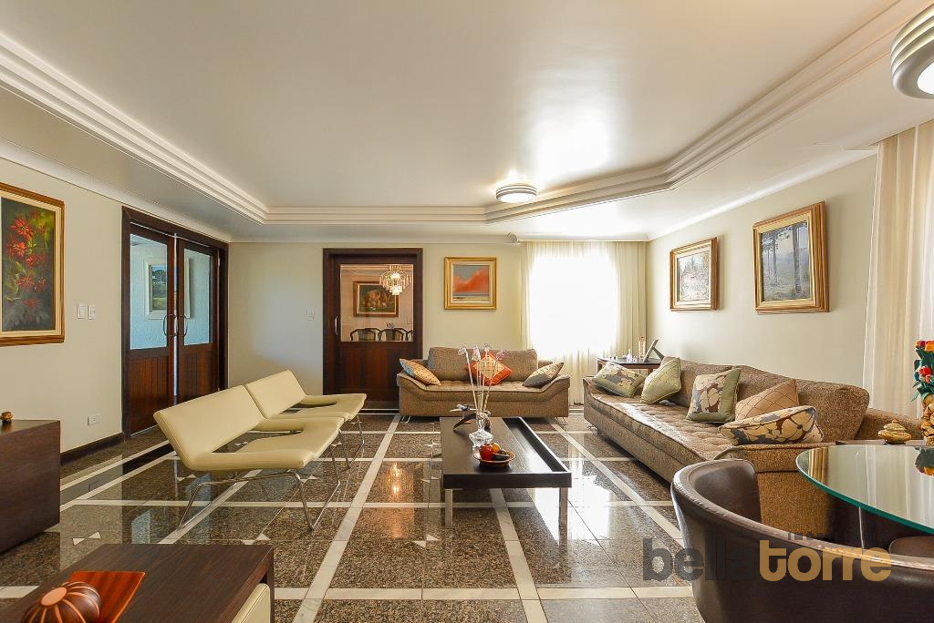 Casa Comercial para venda no Jardim Schaffer em Curitiba com 0,00m² por R$ 2.400.000,00