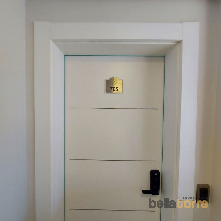 Apartamento para venda no Mercês em Curitiba com 182,00m² por R$ 993.000,00
