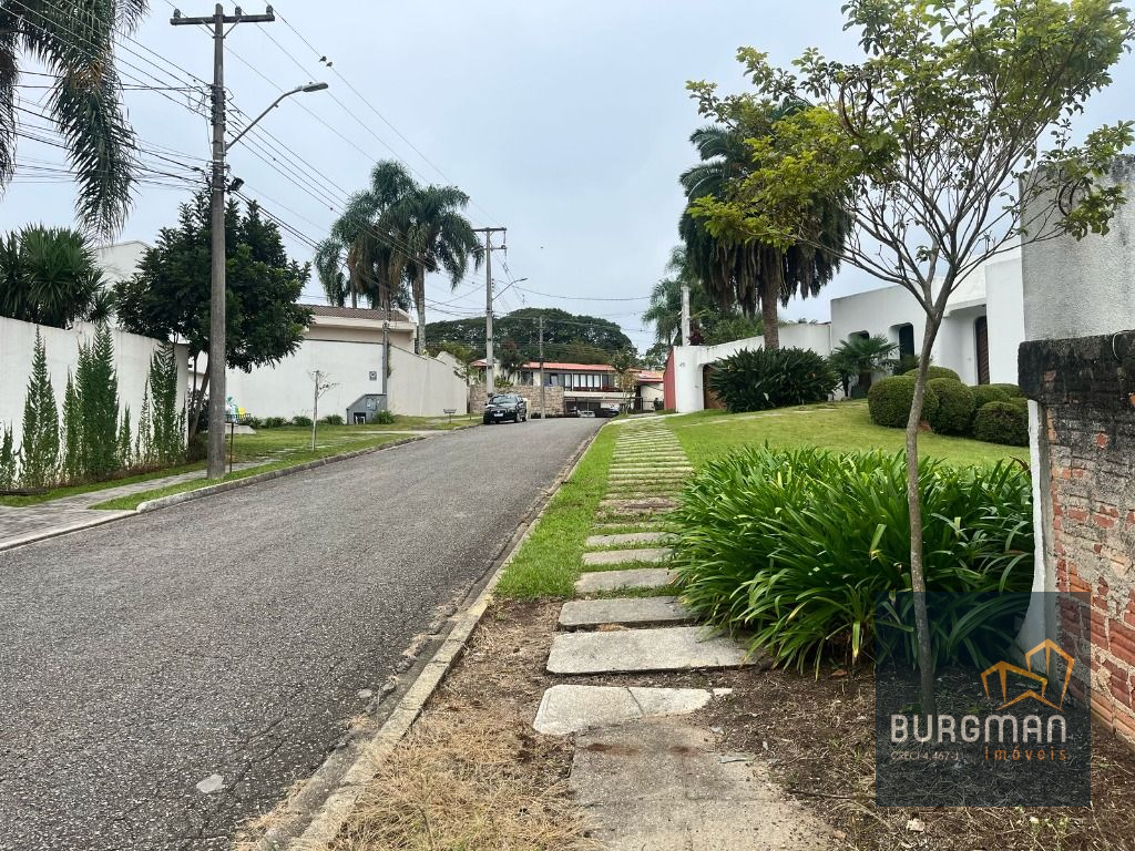Terreno / Lote para locacao no Ahú em Curitiba com 560m² por R$ 2.100,00