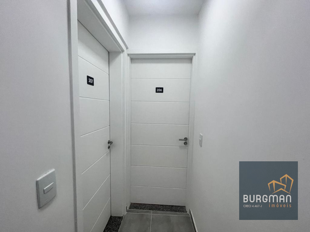 Apartamento para venda no São Francisco em Curitiba com 35m² por R$ 230.000,00