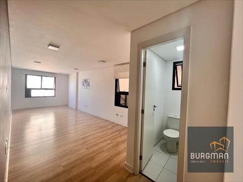 Imóveis Comerciais para locacao no Centro em Curitiba com 44m² por R$ 1.000,00