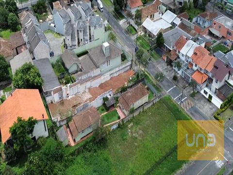 Terreno / Lote para venda no Parolin em Curitiba com 0m² por R$ 1.260.000,00