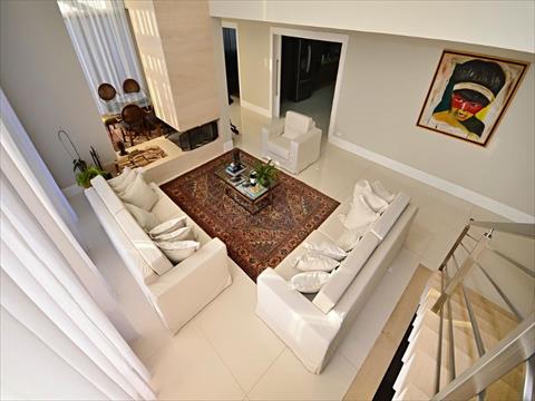 Casa Residencial para locacao no Santa Felicidade em Curitiba com 590m² por R$ 24.990,00