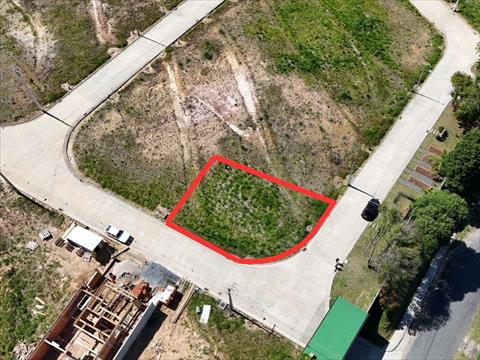 Terreno / Lote para venda no Vila Rivabem em Campo Largo com 0m² por R$ 299.900,00