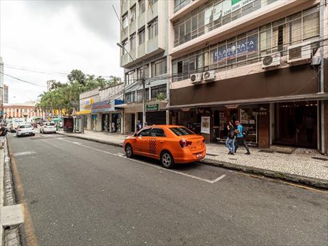 Imovel Comercial para venda no Centro em Curitiba com 285,00m² por R$ 700.000,00
