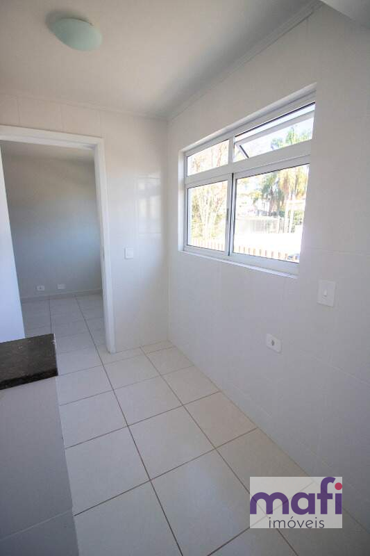 Apartamento para locacao no Centro em Curitiba com 0m² por R$ 1.050,00