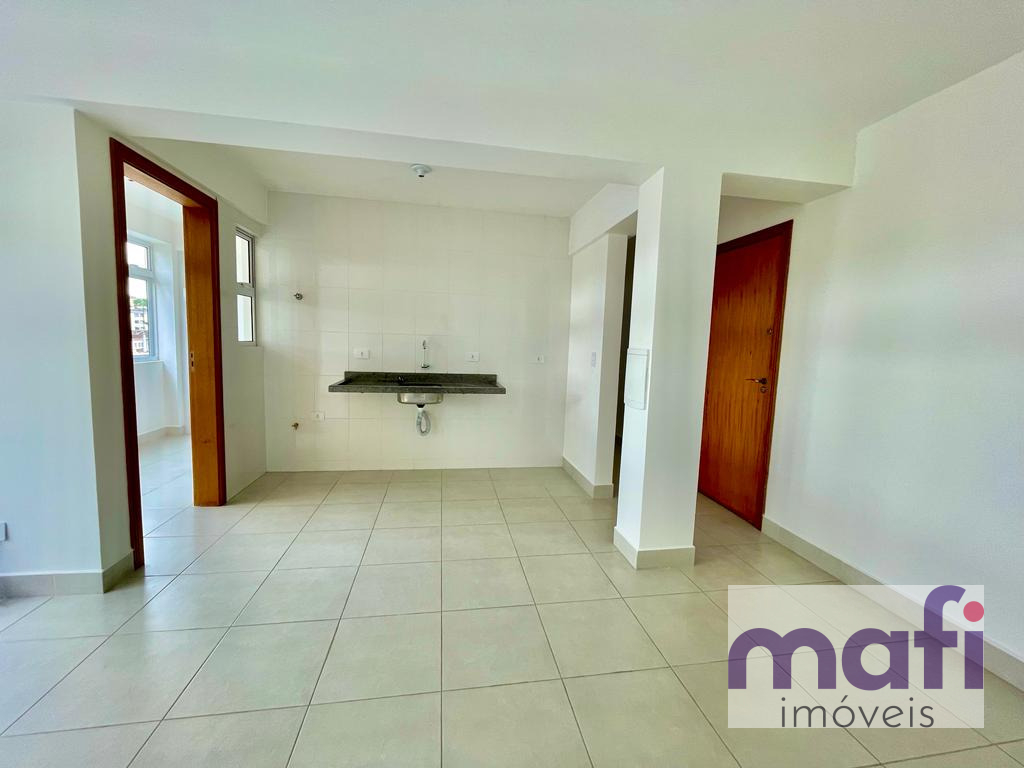 Apartamento para locacao no Centro em Curitiba com 0m² por R$ 1.650,00