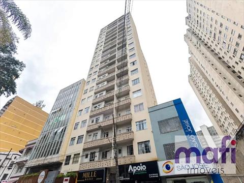Apartamento para locacao no Centro em Curitiba com 45m² por R$ 1.450,00